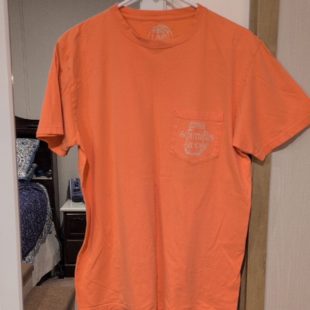The Southern Shirt Company Women's Coral Tee
